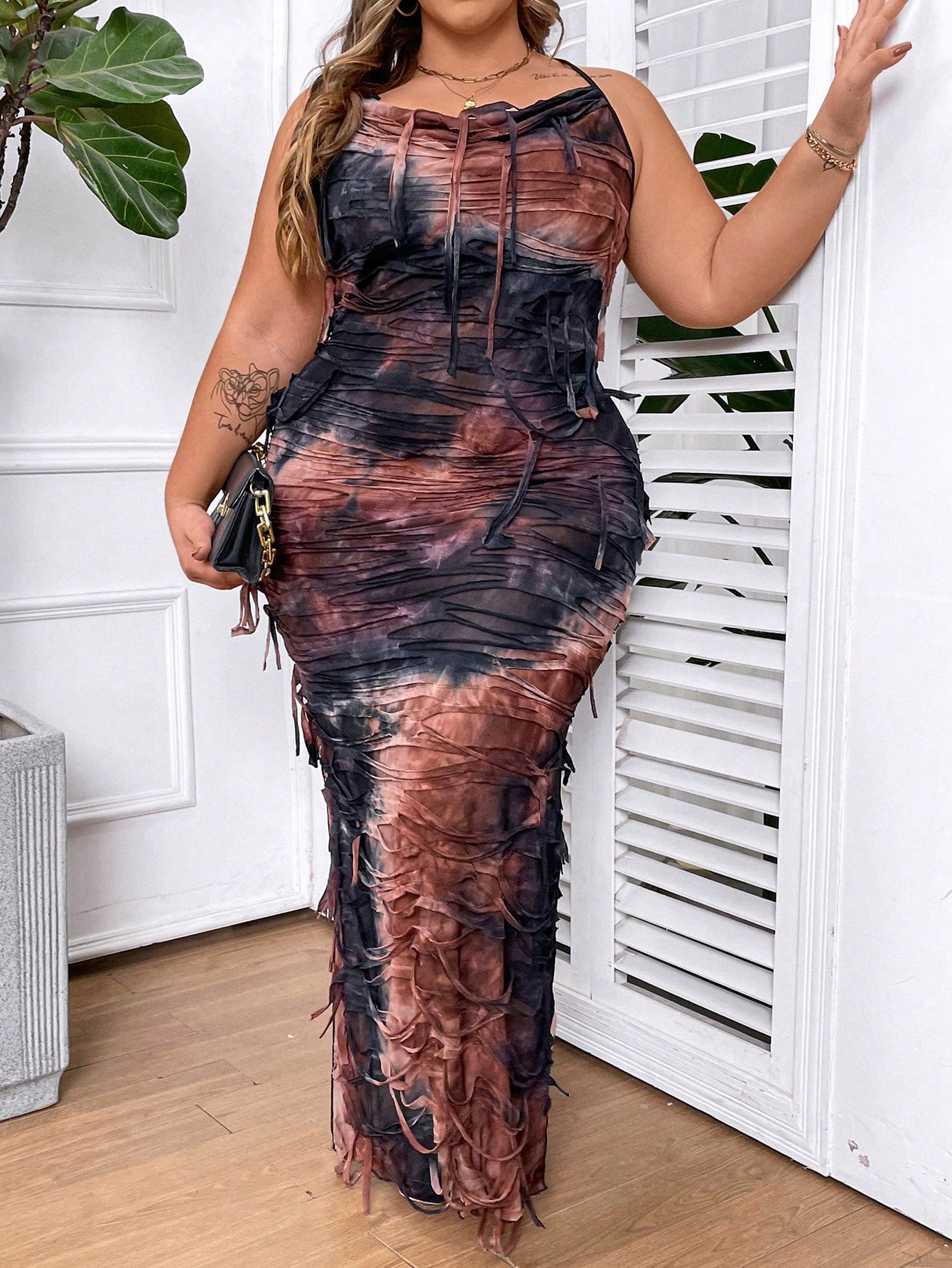 Сукня довга літня жіноча SHEIN GD-00170858 US 32/34 Коричнева від Rozetka на платформі USKIDKA Акція на Сукня довга літня жіноча SHEIN GD-00170858 US 32/34 Коричнева від Rozetka