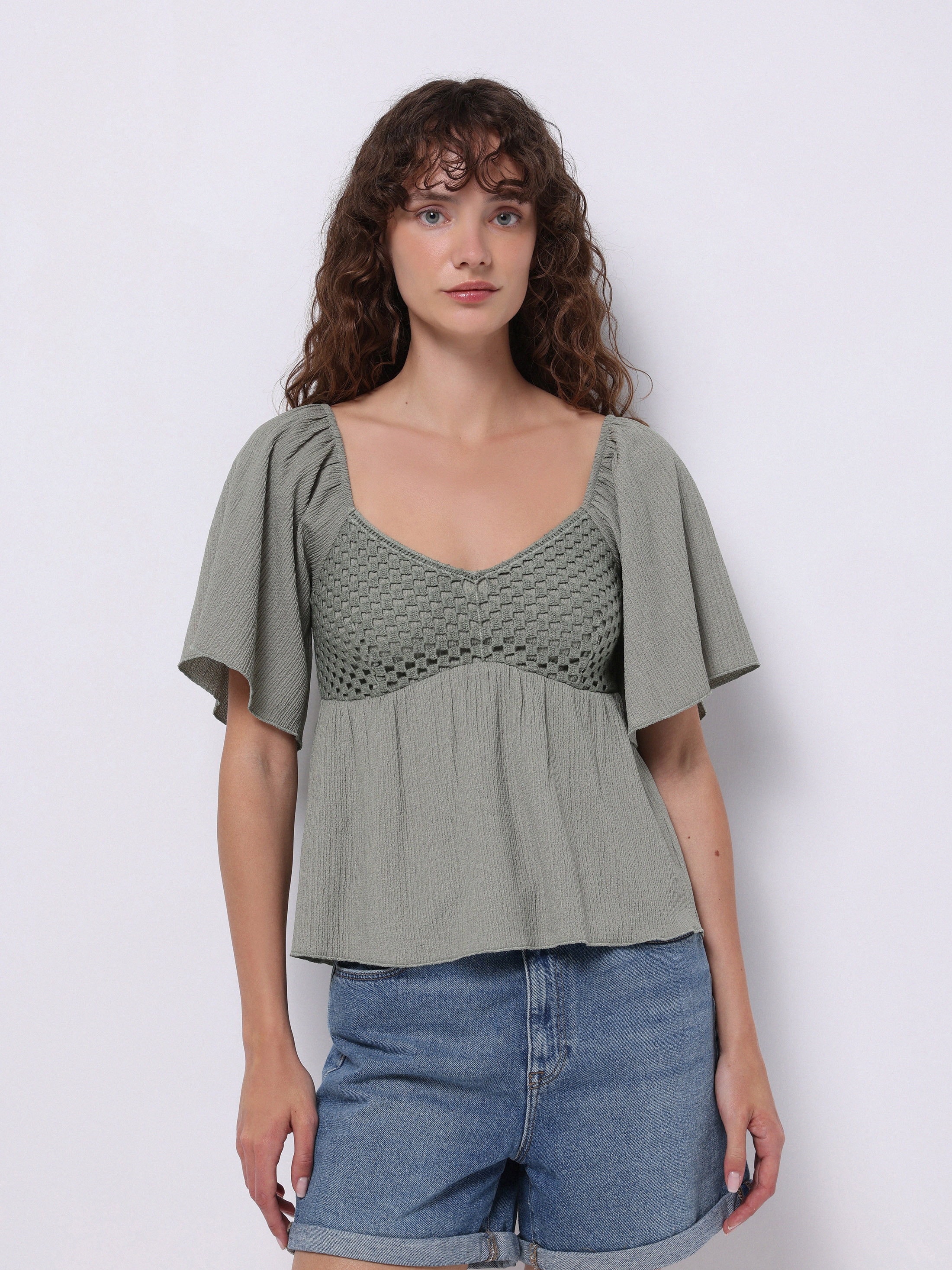 Блузка жіноча Colin's CL1074577KHA XS Khaki від Rozetka на платформі USKIDKA Акція на Блузка жіноча Colin's CL1074577KHA XS Khaki від Rozetka