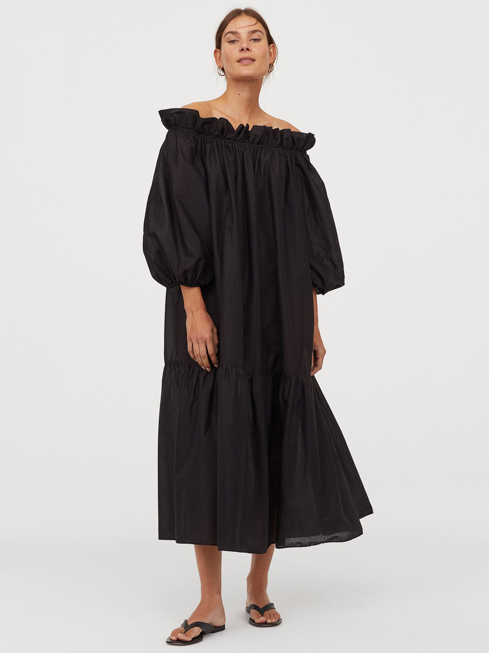 

Платье H&M 0853474-1 S Черное