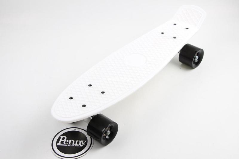 

Скейтборд Penny Board Original 22 Белая Доска Черные Колеса (27754031)
