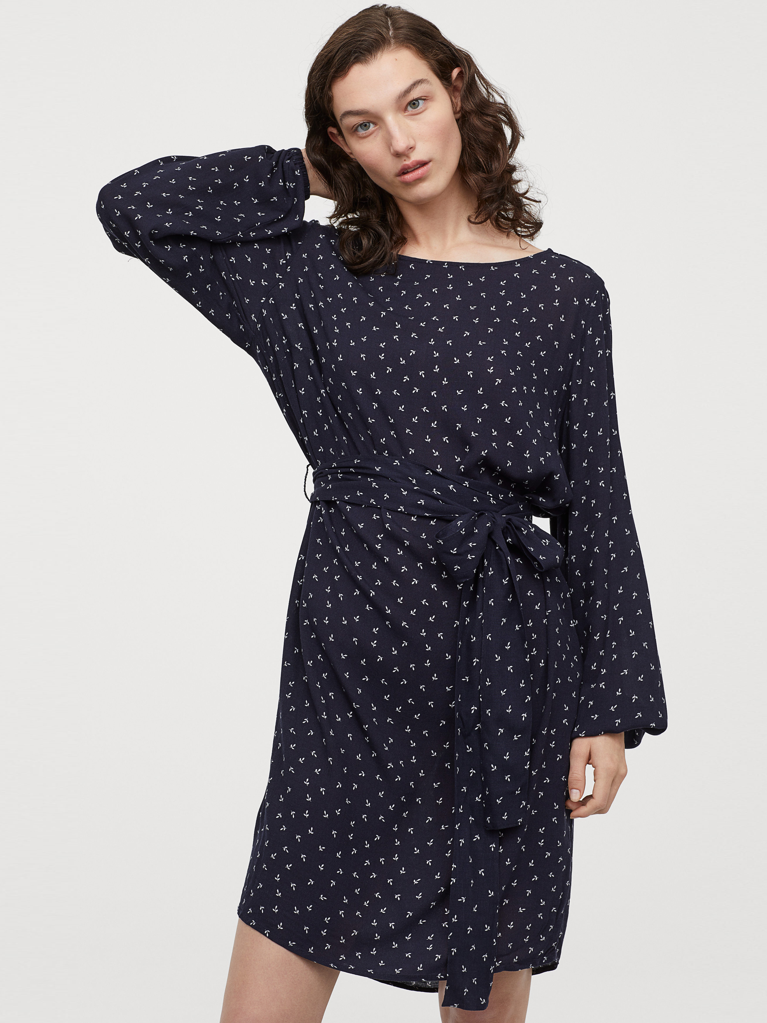 

Платье H&M 0760214-0  Синее, Платье H&M 0760214-0 38 Синее