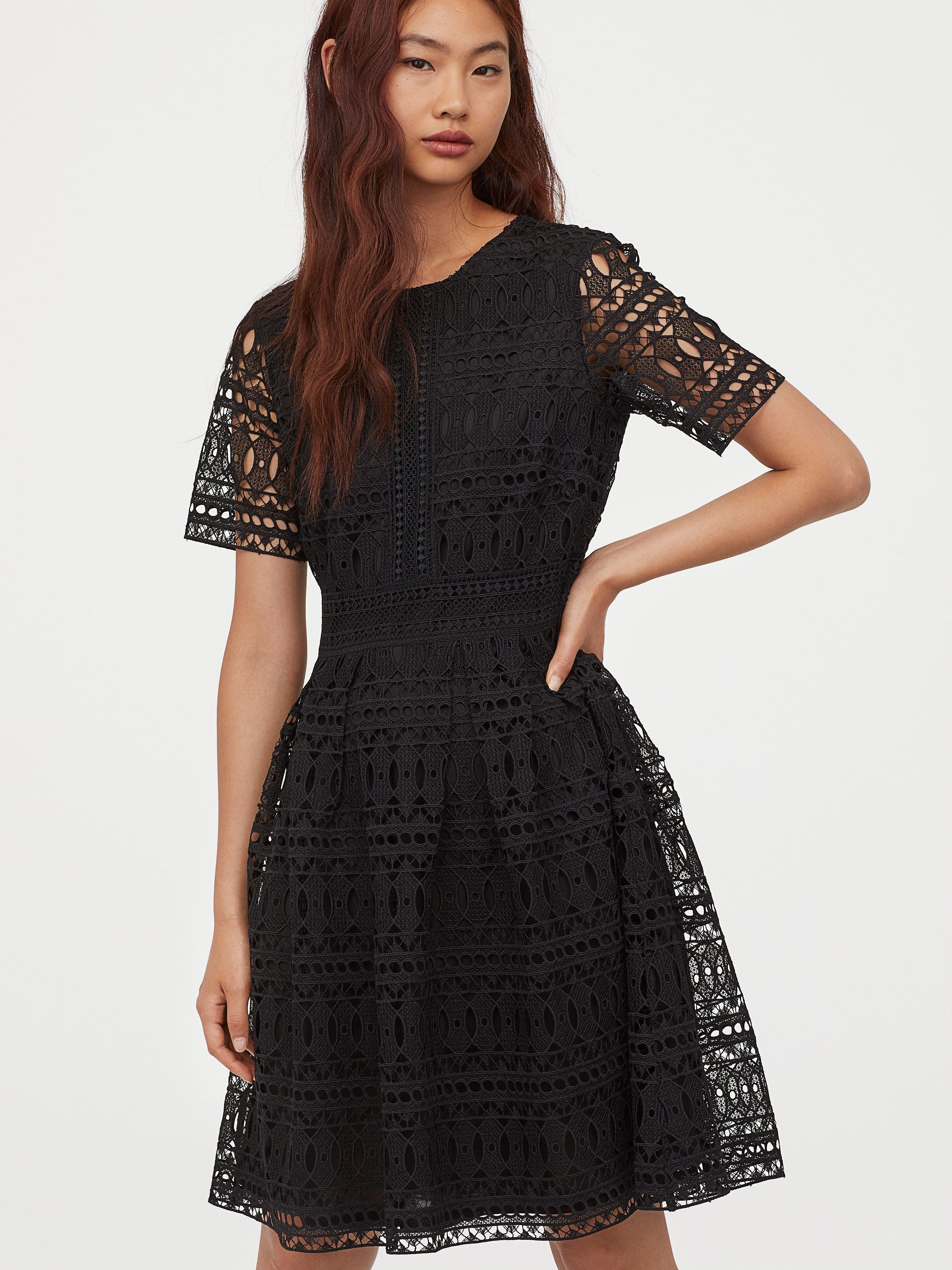 

Платье H&M 0810332-0 L Черное