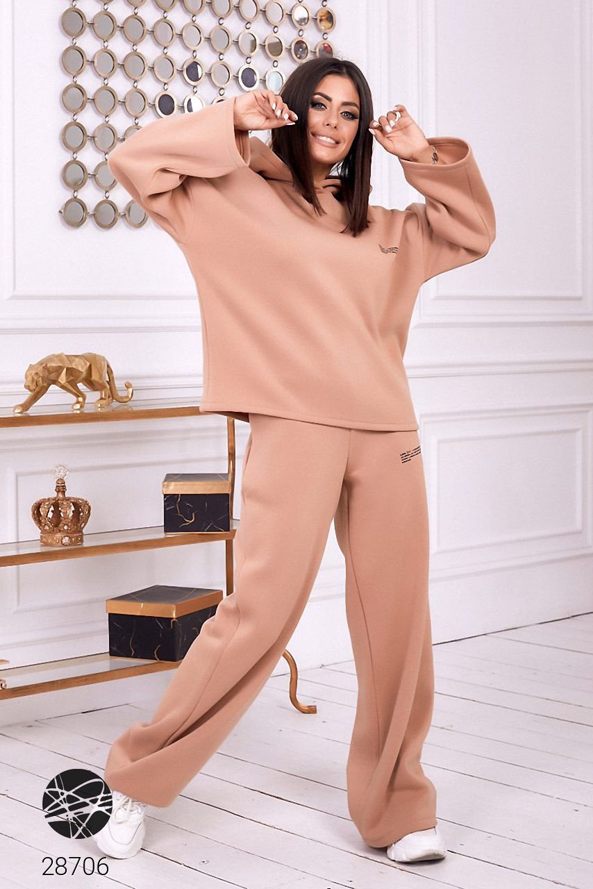 

Костюм из худи и расклешённых брюк (28706_42-44)