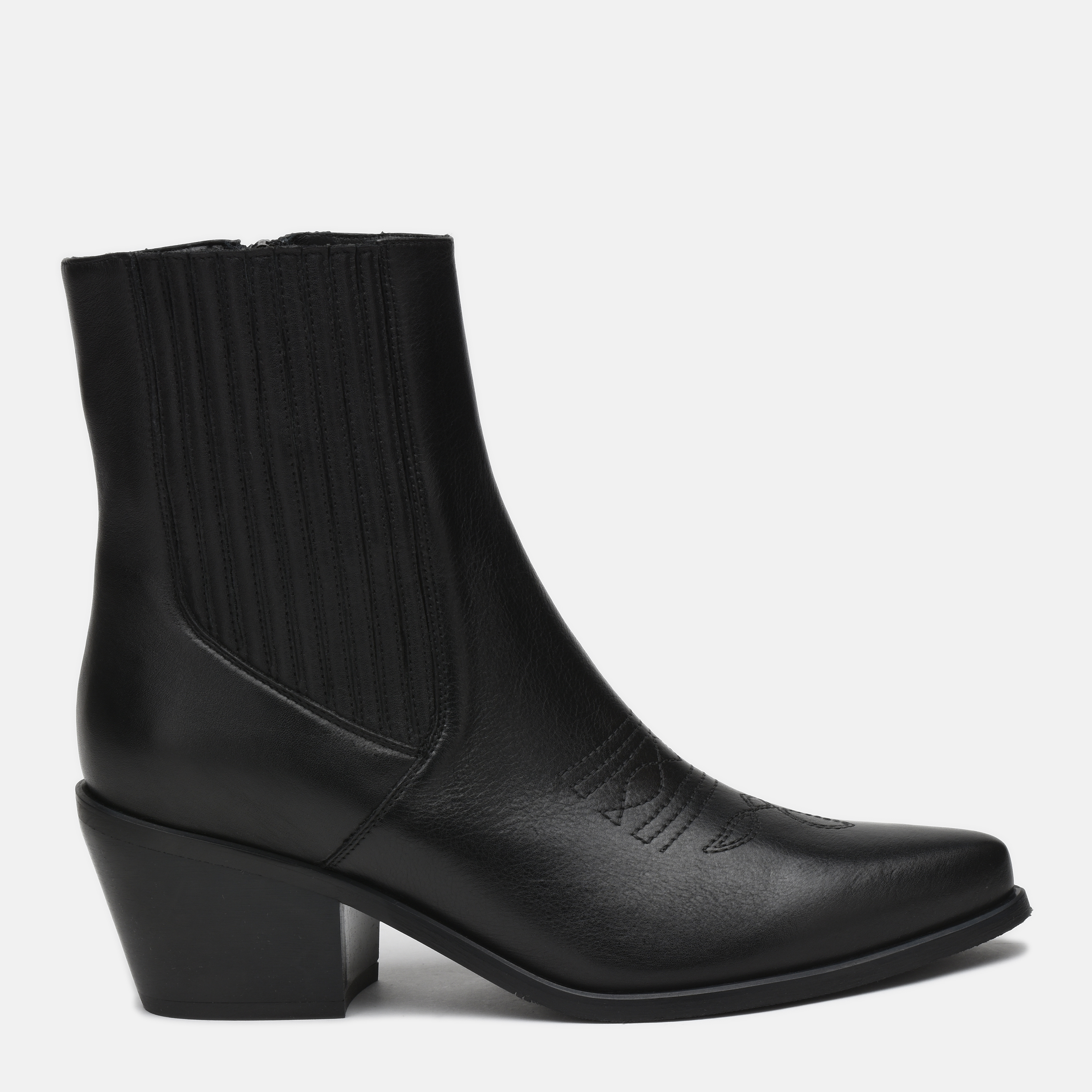 

Ботинки Gino Rossi DBK433-ER4-1378-9900-0 3350-03 38 24.4 см Black