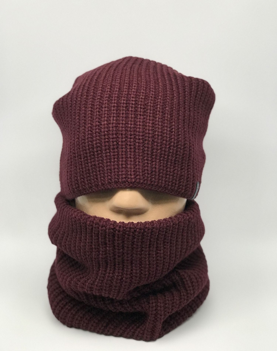

Комплект шарф снуд и шапка OZZI 139/27 One Size Красный