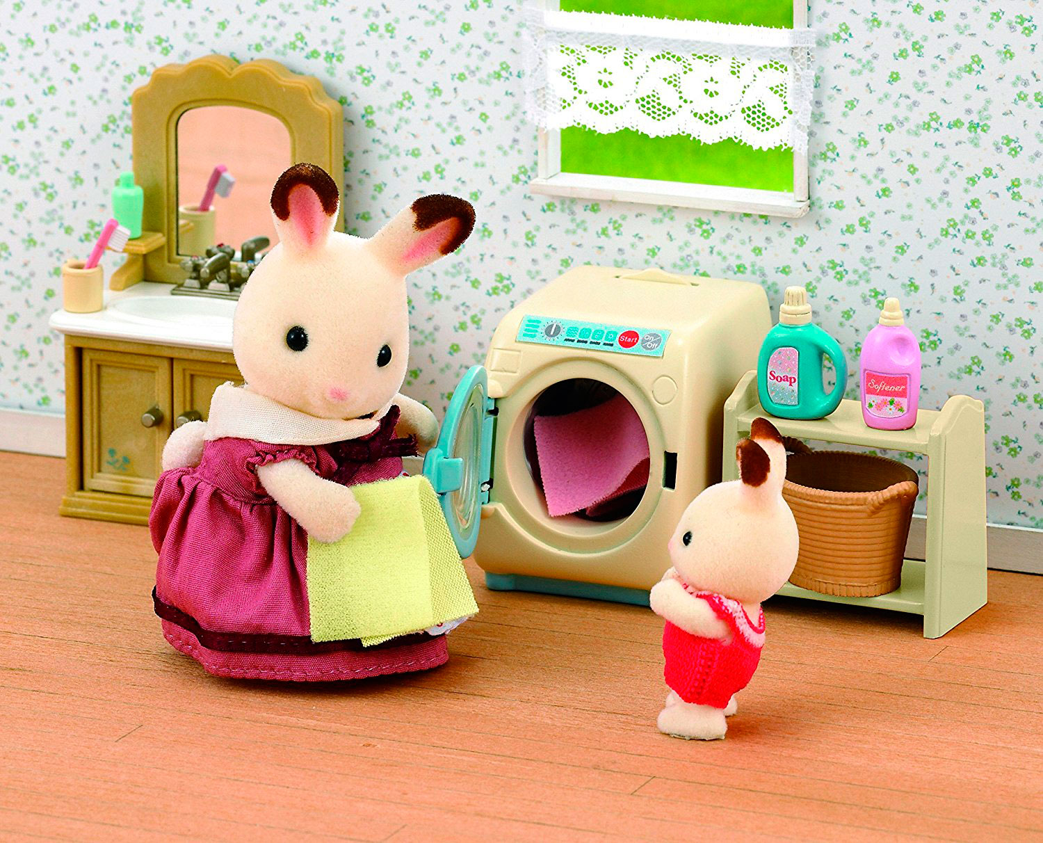 

Игровой набор Sylvanian Families Стиральная машина (5027)