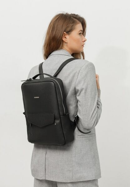 

Городской женский кожаный рюкзак BlankNote на молнии COOPER ЧЕРНЫЙ - BN-BAG-19-NOIR