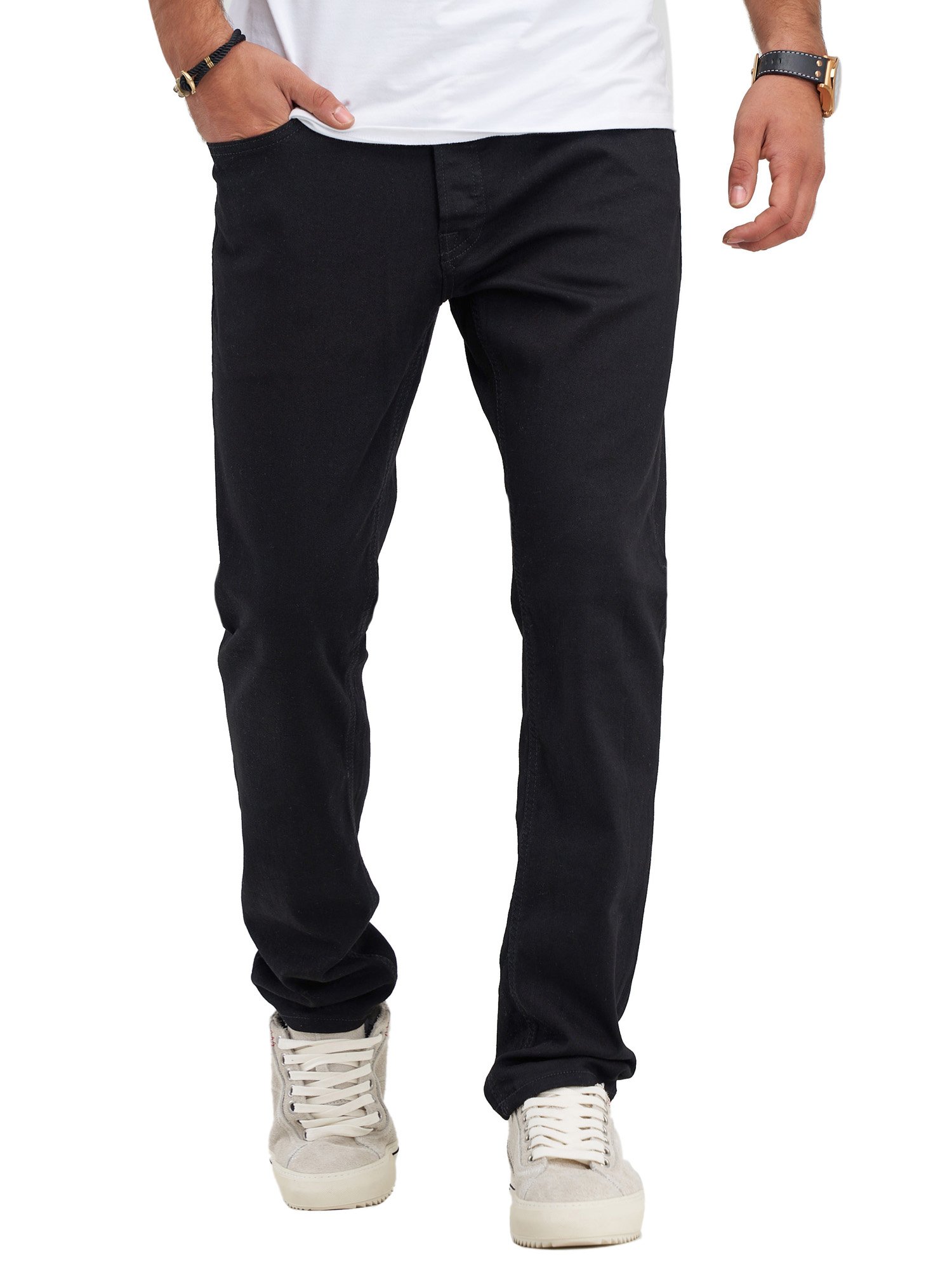 

Джинсы Jack & Jones CLARK ARIS Black Denim - черный, Джинсы Jack & Jones CLARK ARIS Black Denim 33-36 черный