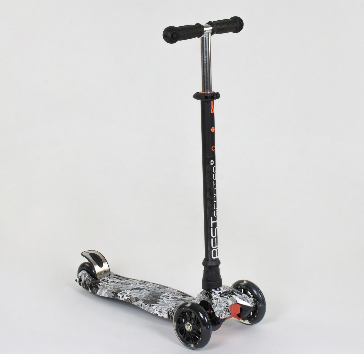 

Самокат Best Scooter MAXI Skull А 25465 /779-1320 Black/White (779-1320)