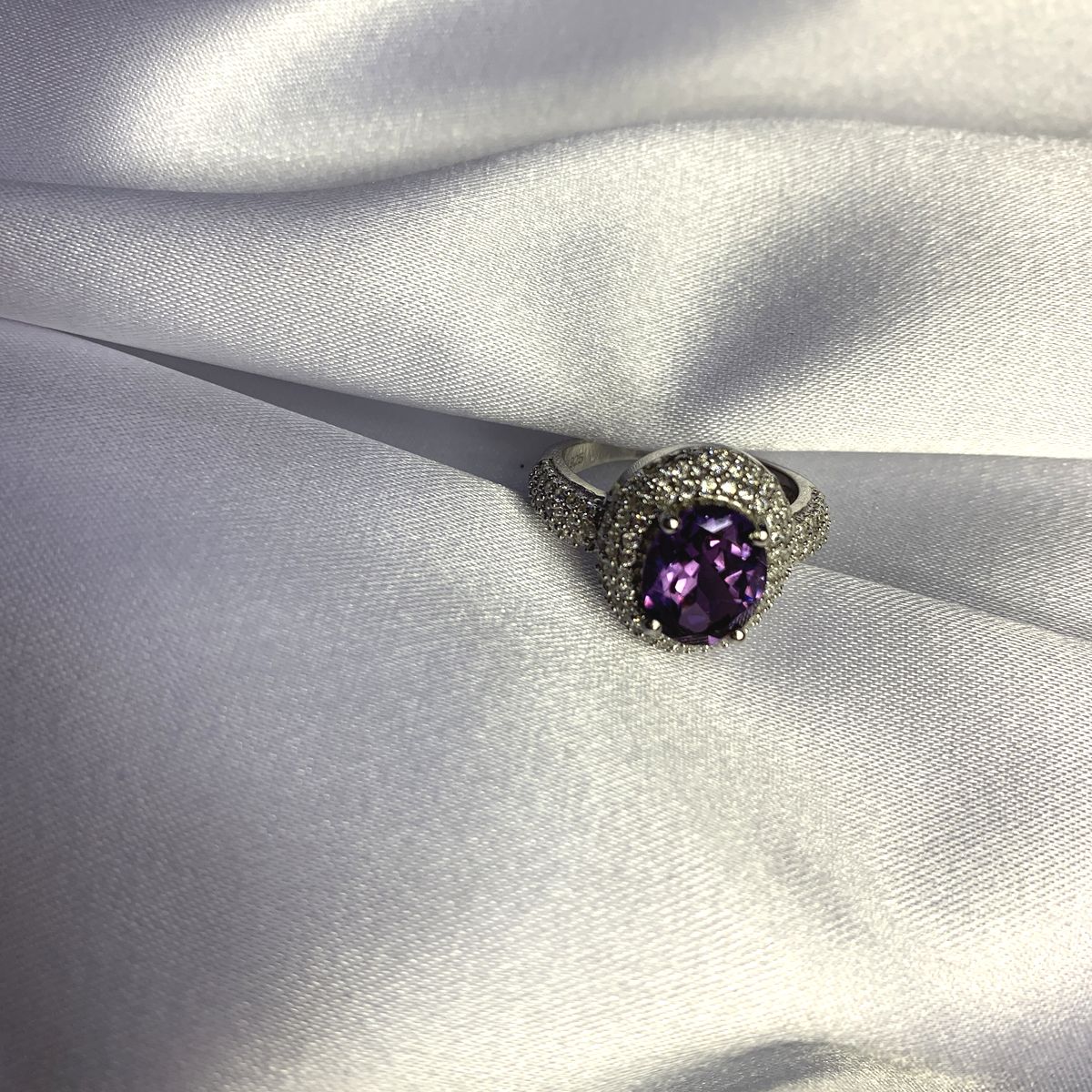 

Серебряное кольцо LAMIA с олександритом 5.082ct 19 размер