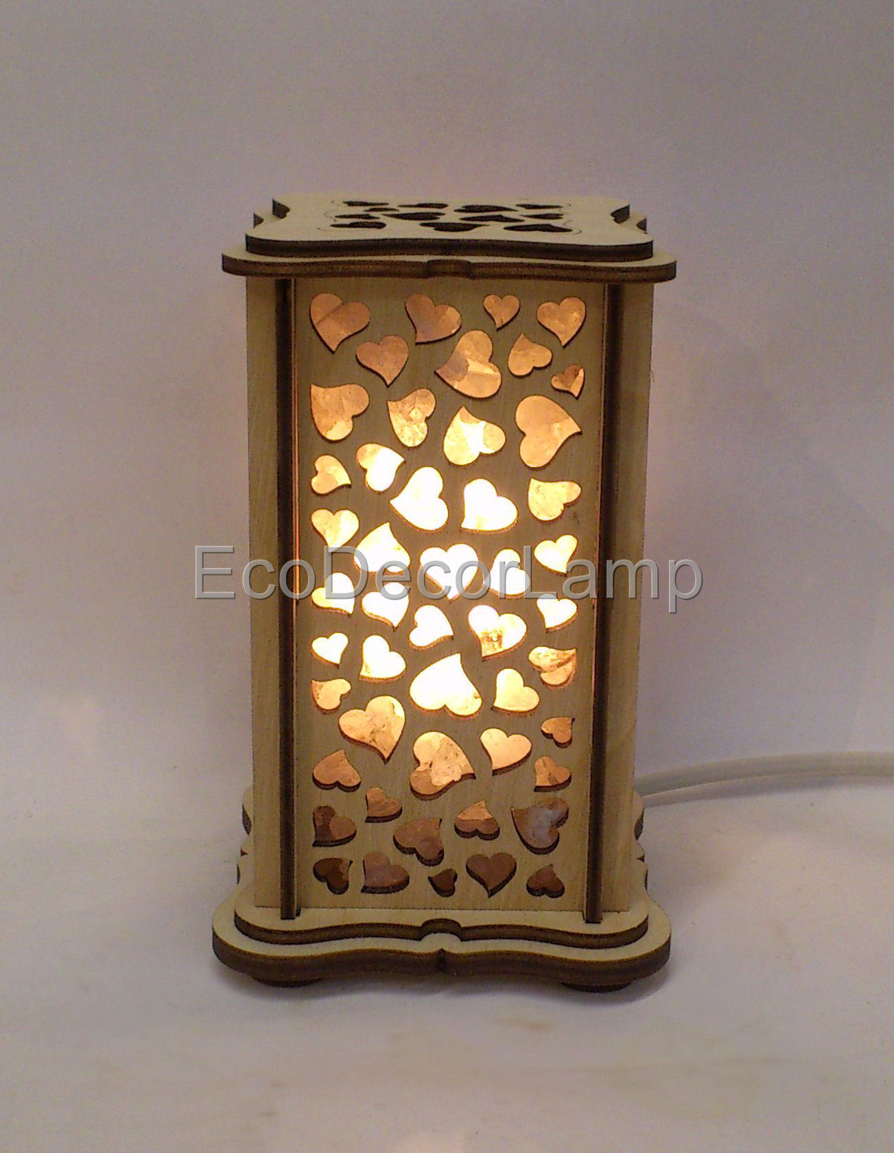 

Соляной светильник EcoDecorLamp прямоугольный маленький Сердечки жёлтый