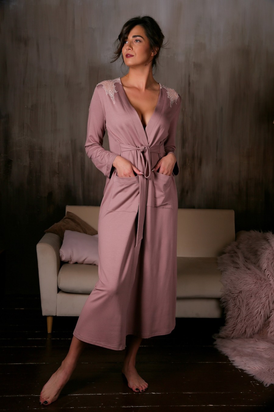 

Халат Effetto 48(XL) Тёмно-сиреневый (Dark lilac)