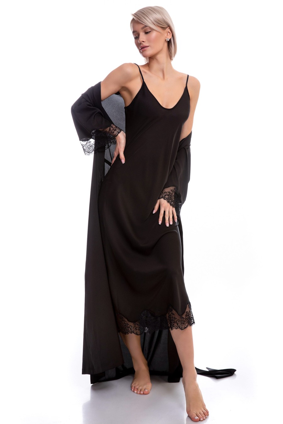 

Комплект: халат и сорочка German Volf () Чёрный, Комплект: халат и сорочка German Volf 42(S) Чёрный