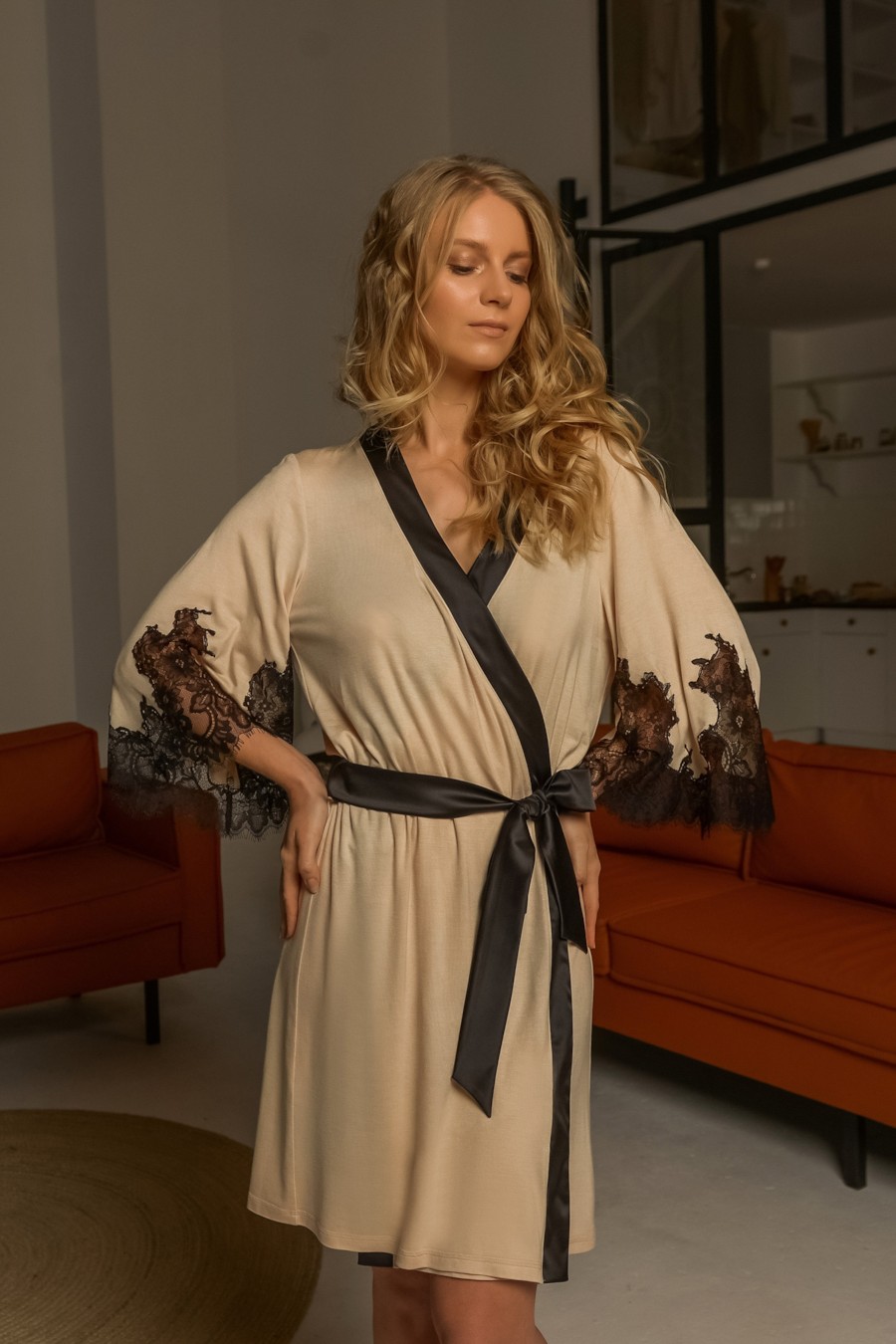 

Халат Felena 48() Карамель/Чёрный, Халат Felena 48(XL) Карамель/Чёрный
