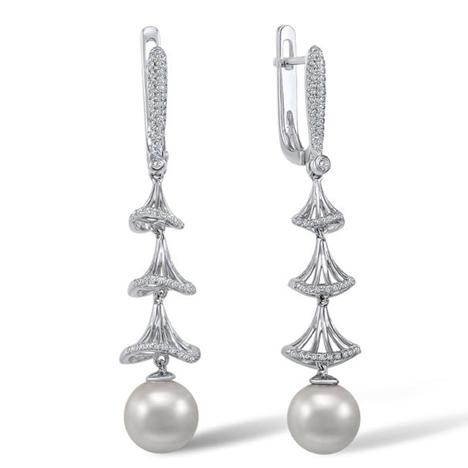 

Серьги из серебра с жемчугами (пресноводными) и куб. циркониями 1745034