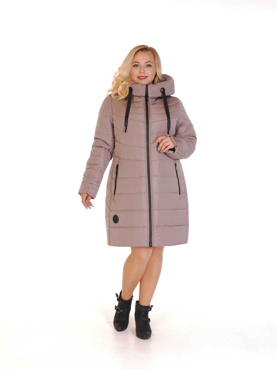 

Женская зимняя куртка Tada style из плащевой ткани р. цвет жемчуг, Женская зимняя куртка Tada style из плащевой ткани р.54 цвет жемчуг