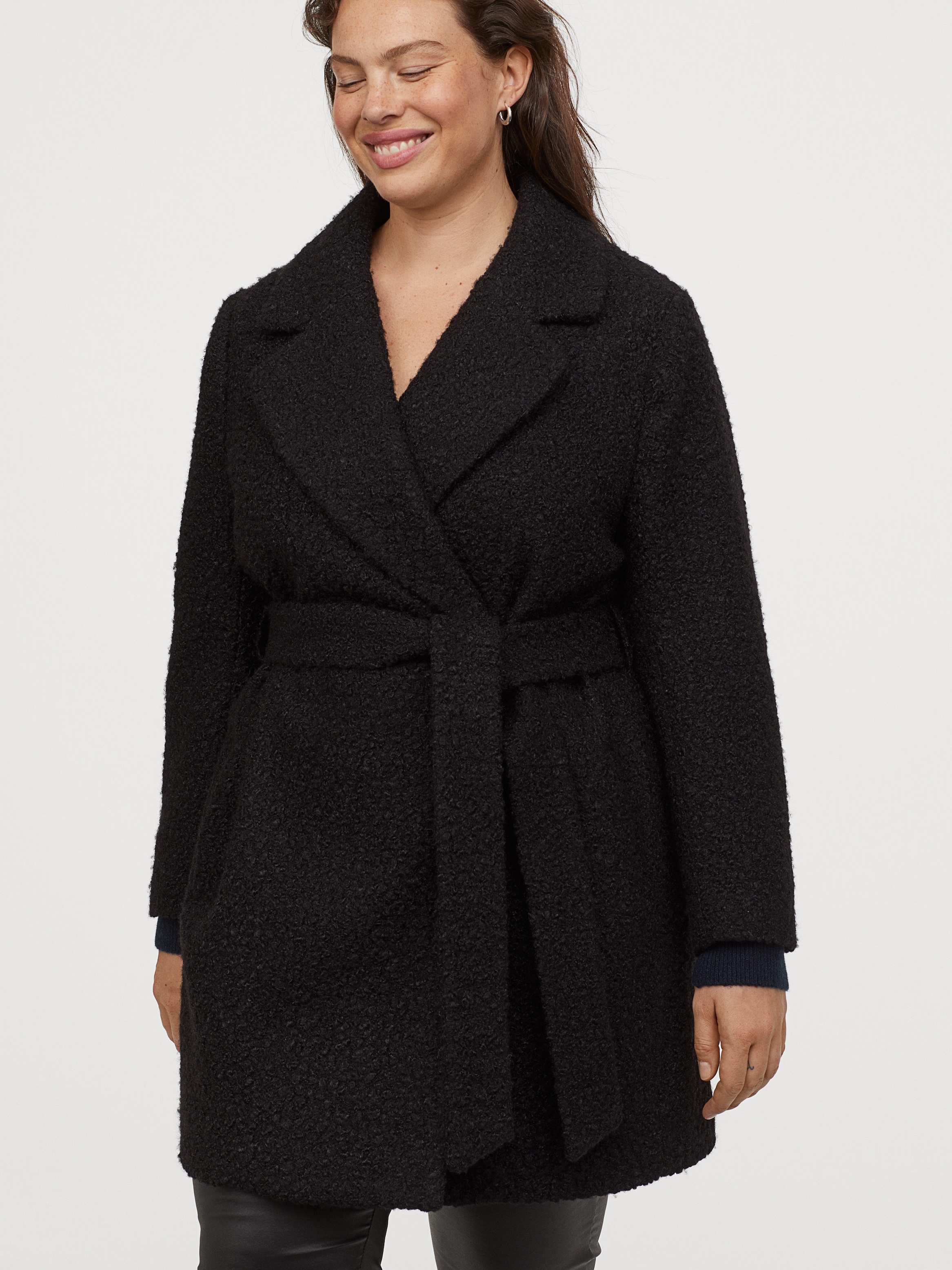 

Пальто H&M 0761937-0 2XL Черное
