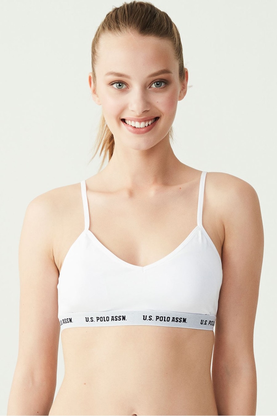 

Топ с мягкой чашкой U.S. Polo ASSN 75B Белый