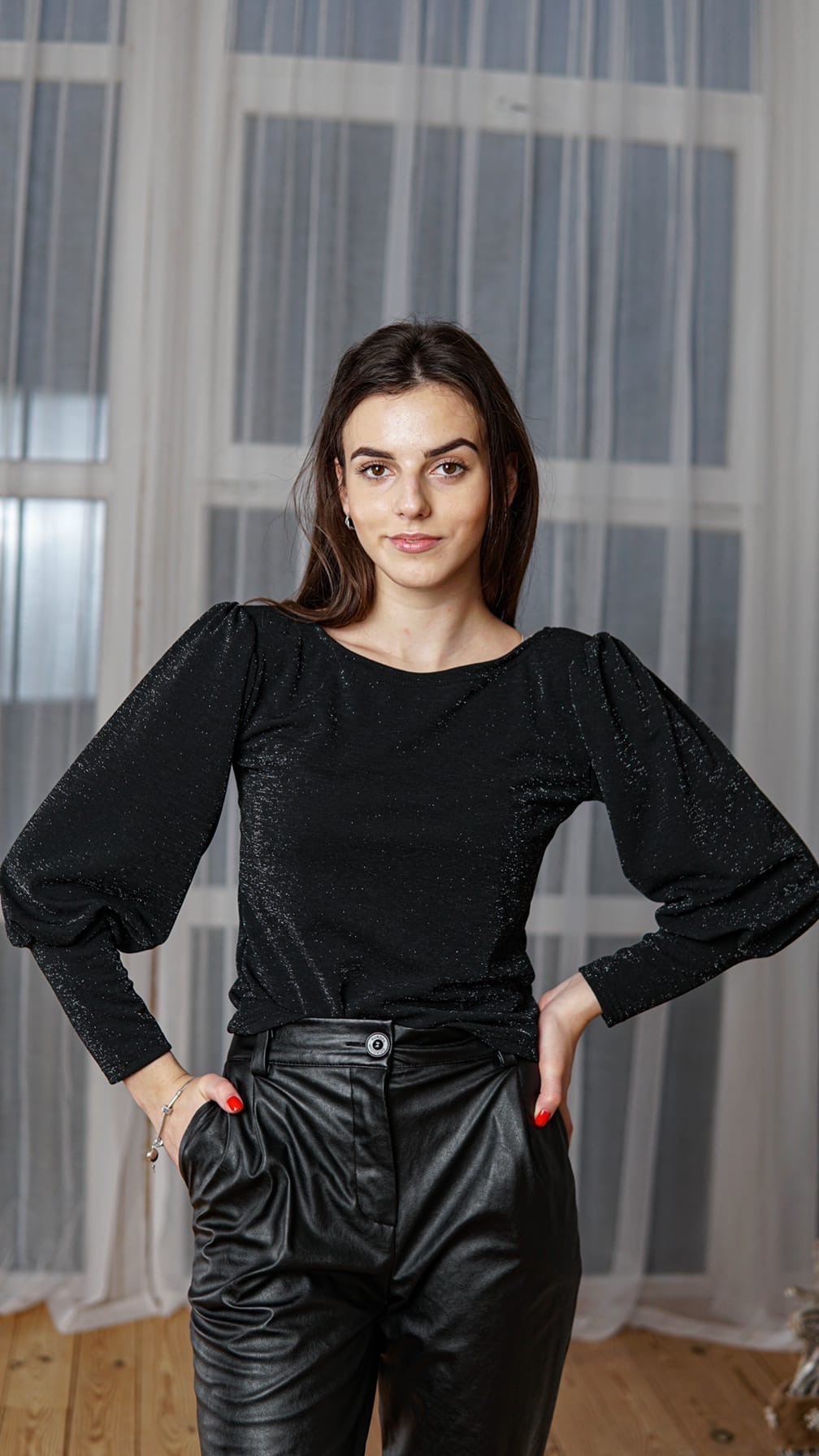 

Женская блуза Блеск Modnicy 389 42-46
