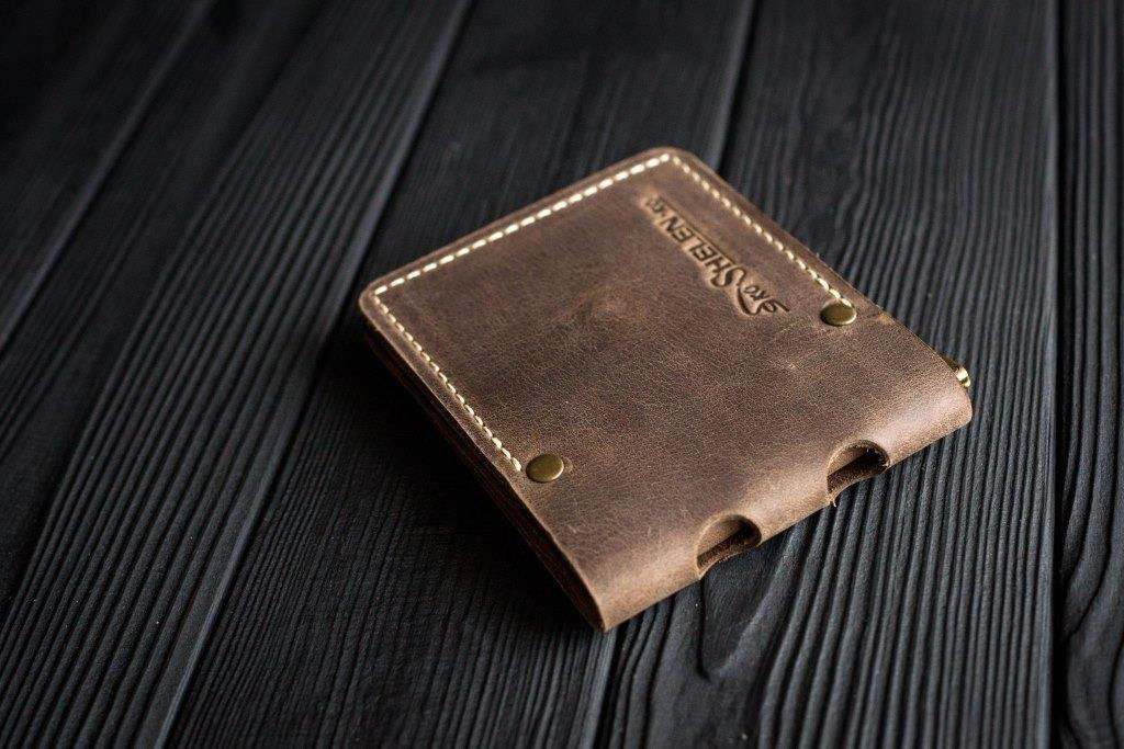 

Зажим для денег кожаный mod.Stayer brown с монетницей + ПОДАРОК