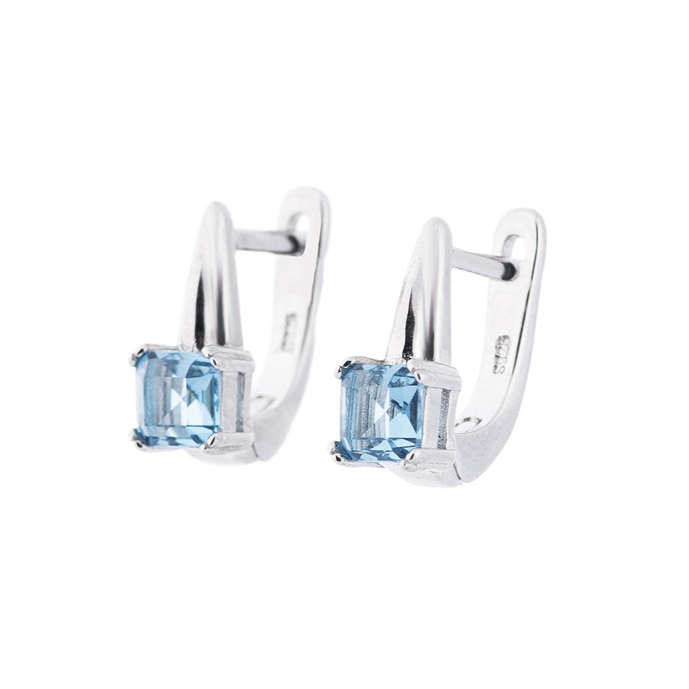 

Серебряные серьги ОНИКС с фианитами (вес 3.4 г) модели пр-122099-3,4