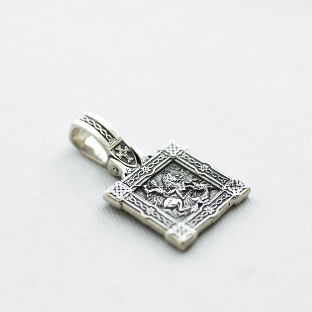 

Серебряная подвеска ОНИКС (вес 12.2 г) модели пр-132368-12,2