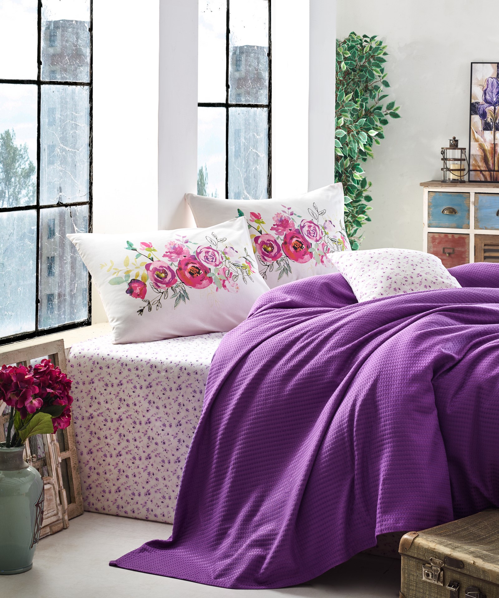 

Комплект постельного белья Cotton Box Пике Garden Viola 220х230