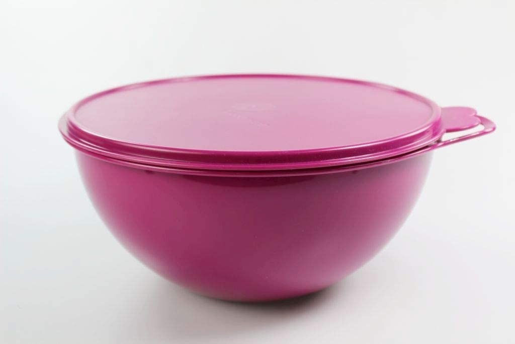 

Замесочное блюдо Милиан, малиновое, 7,5 л Tupperware