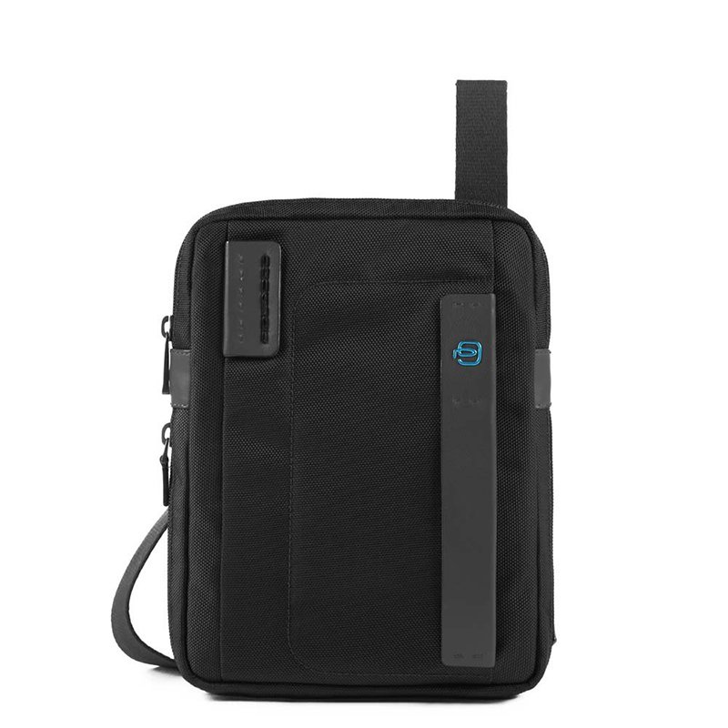 

Мужская наплечная сумка Piquadro PULSE Black с отдел. д/iPad