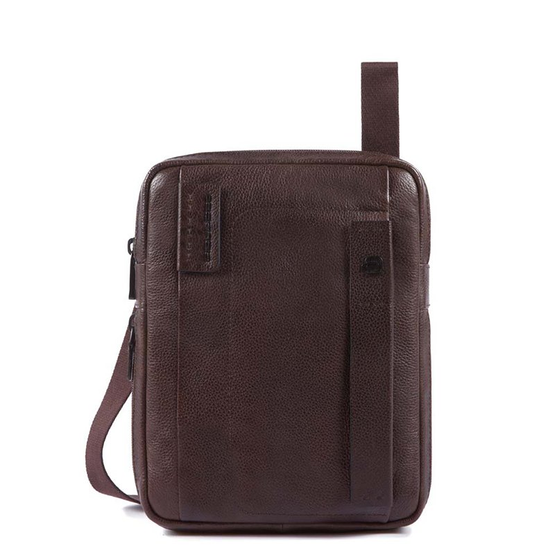 

Мужская наплечная сумка Piquadro PULSE D.Brown с отдел. д/iPad