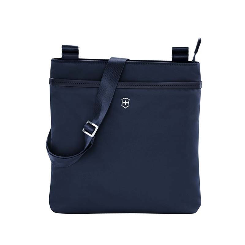 

Женская сумка Victorinox Travel VICTORIA Affinity Deep Lake 3л