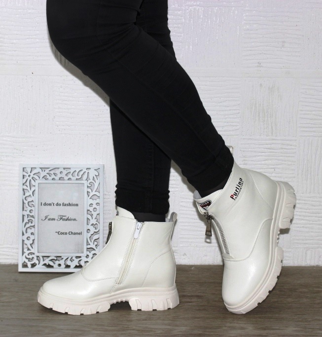 

Ботинки женские комфорт Fashion HJ146-5 38 24.0см белый