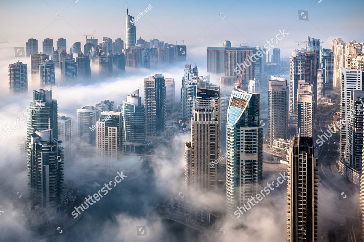 

Фотообои ArtSide Дубай в тумане (728342668) Аква