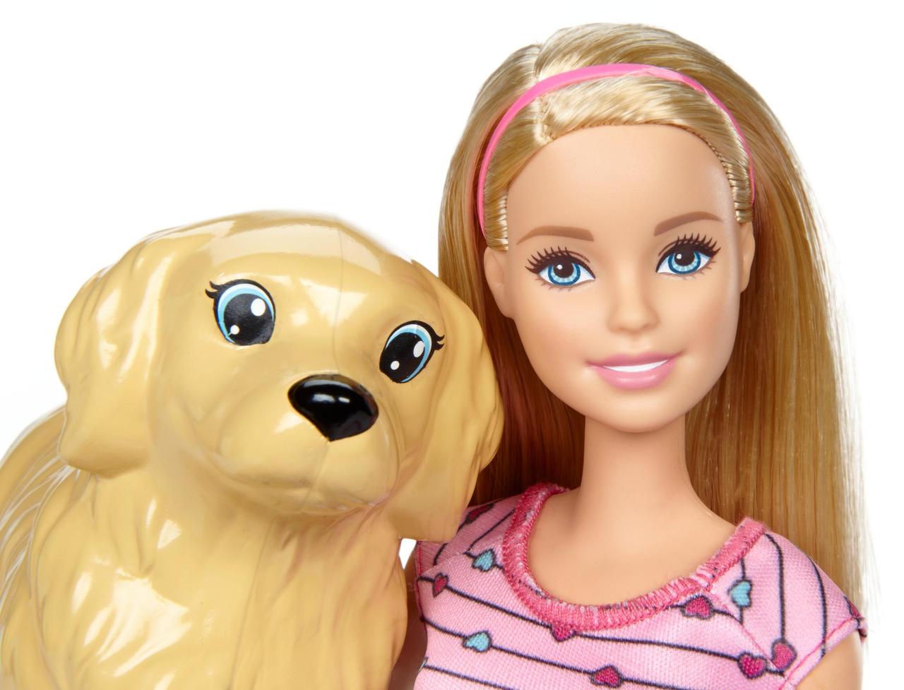 Barbie deals doll dog