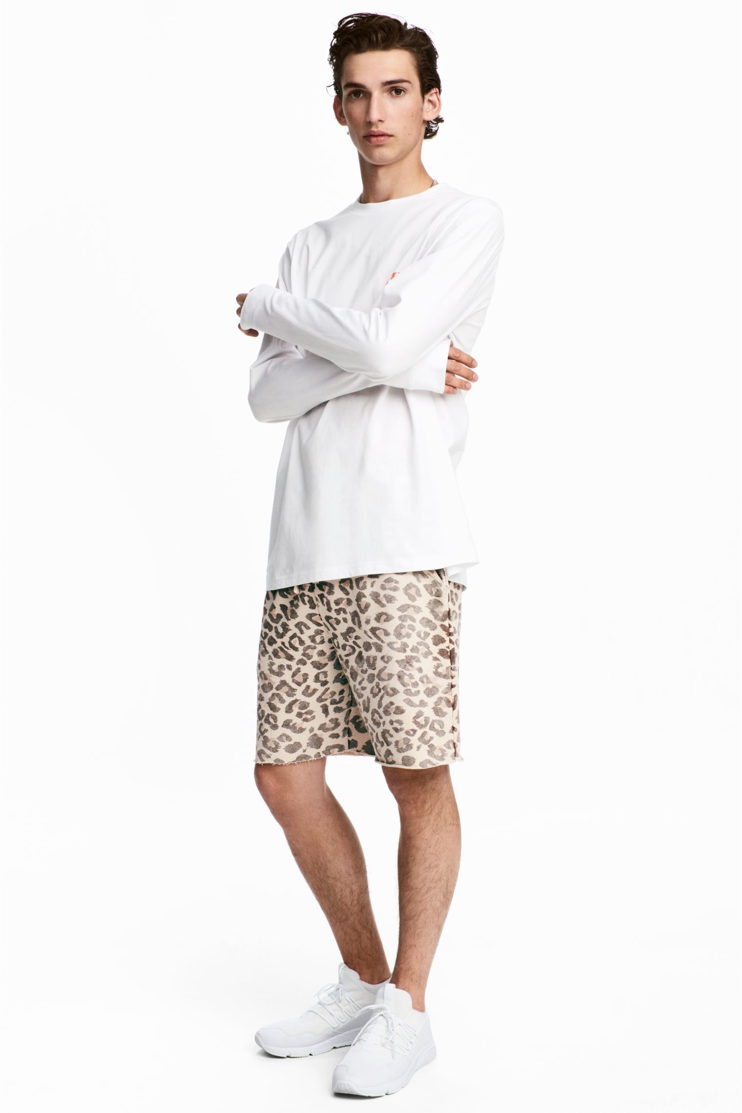 

Шорты H&M XS бежевый леопард 5015738496
