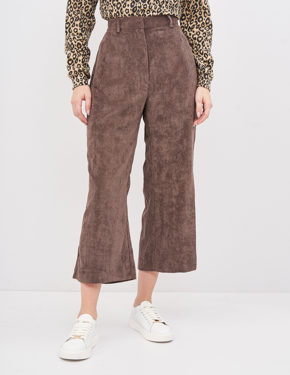 

Брюки PULL & BEAR Ж1052994 (9679/303/737) цвет коричневый M