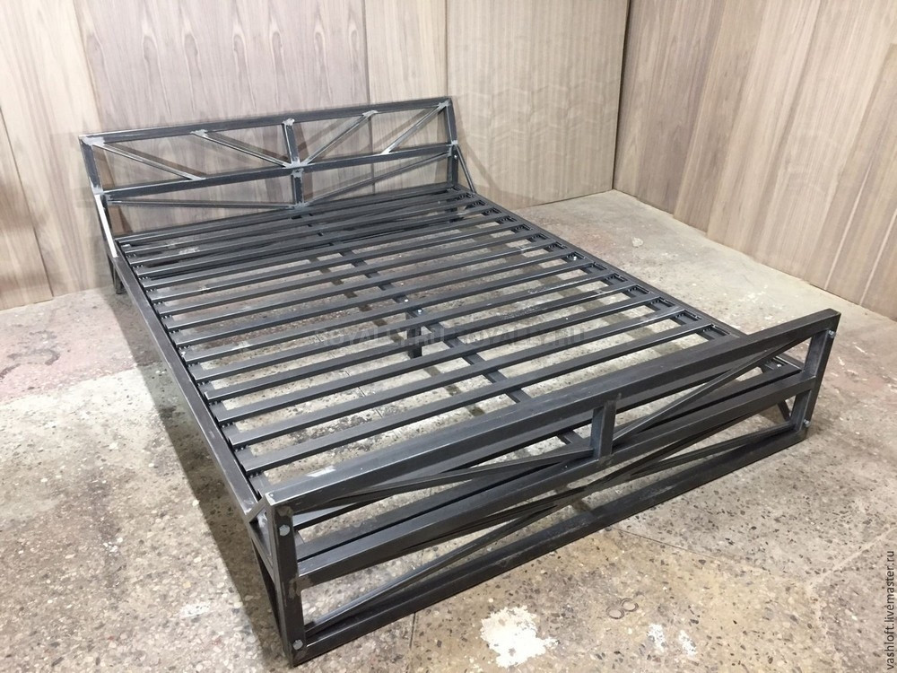 

КроватьLuckystar в стиле LOFT (NS-963247278)