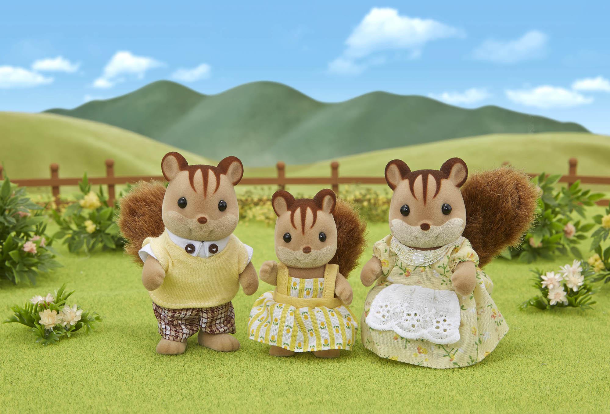 

Игровой набор Sylvanian Families Семья Ореховых белок (5307)