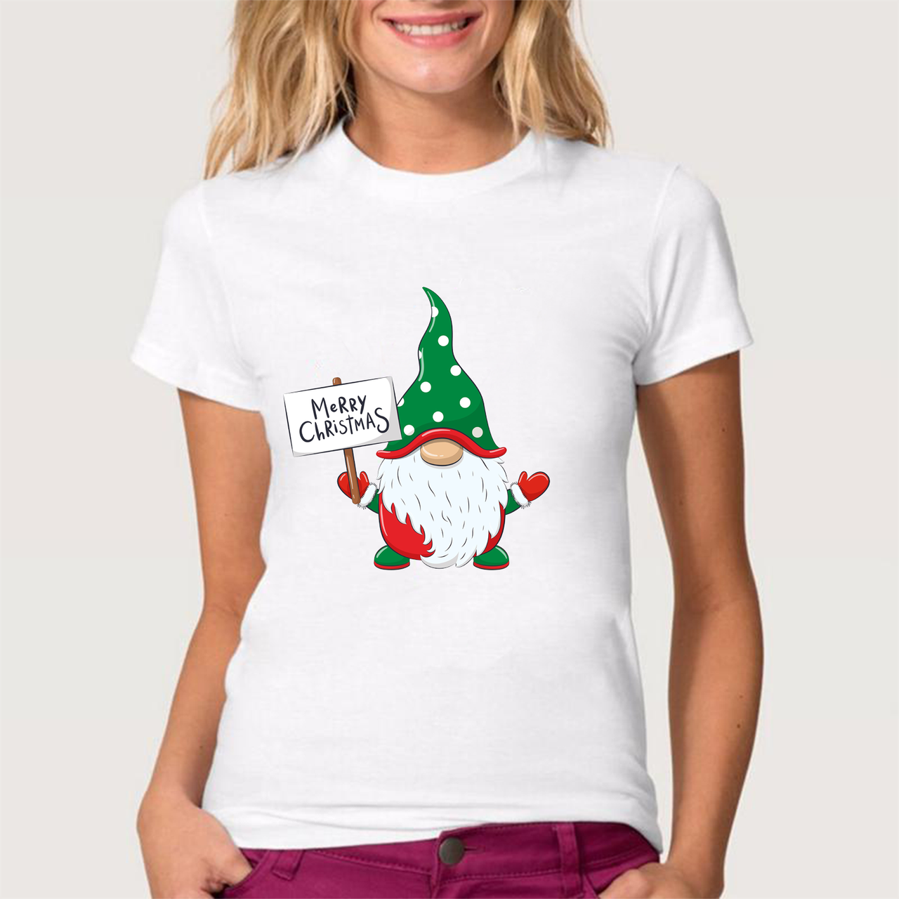 

Футболка женская JHK T-Shirt с принтом "Гном с табличкой" M белая