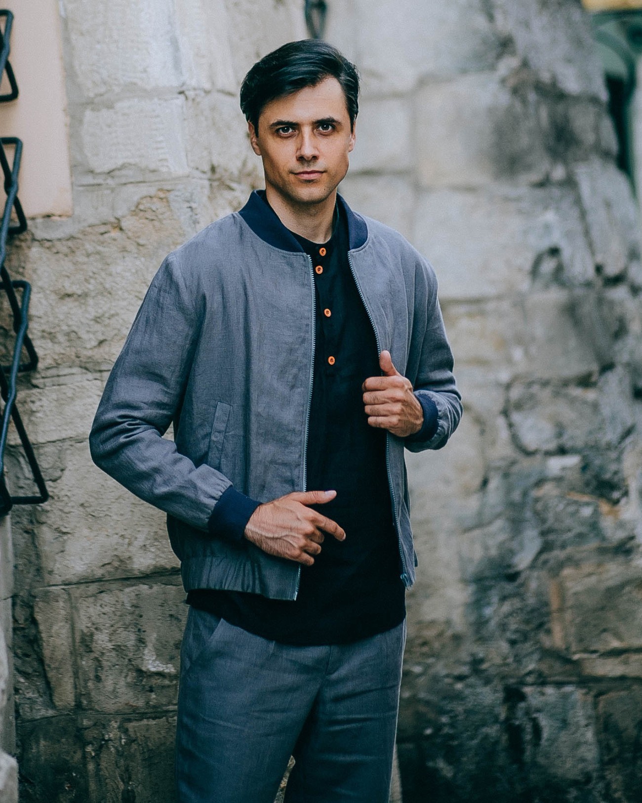 

Бомбер OLFY лён  Серый (3432, Бомбер OLFY лён L Серый (3432)