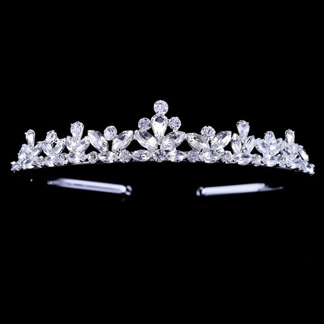 

Свадебная тиара Нежная DiaDemaGrand Серебряный с белым камнем (041696-15-2)