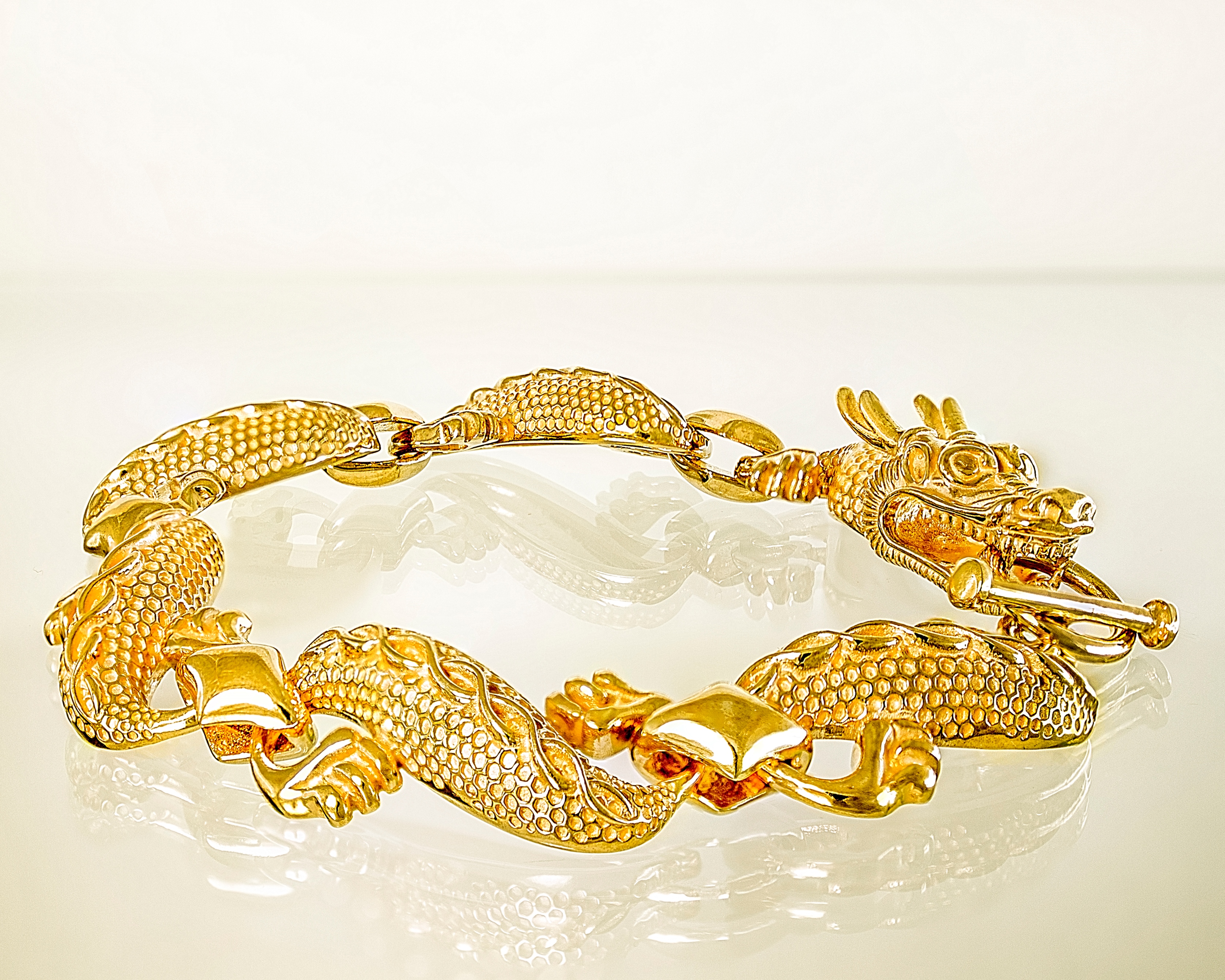 

Мужской браслет CHAS Дракон Cеребро 925 пробы с позолотой 17 мкм. 19 см.