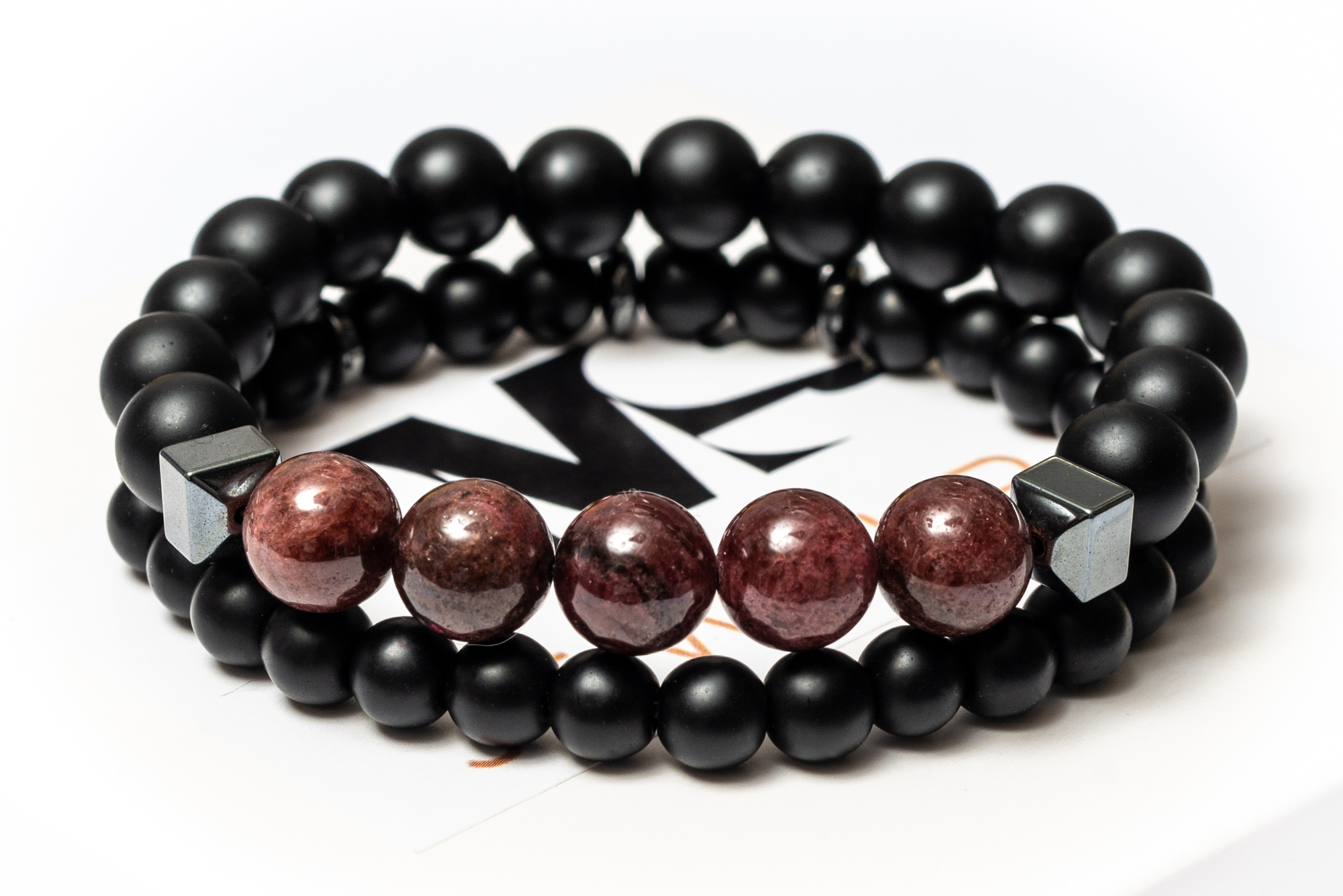 

Парные браслеты мужские DMS Jewelry из шунгита, гематита, граната MEN'S GRANAT STYLE