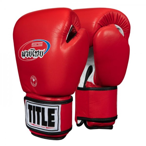

Боксерские перчатки TITLE Muay Thai Leather Trening Gloves (12oz) Красные