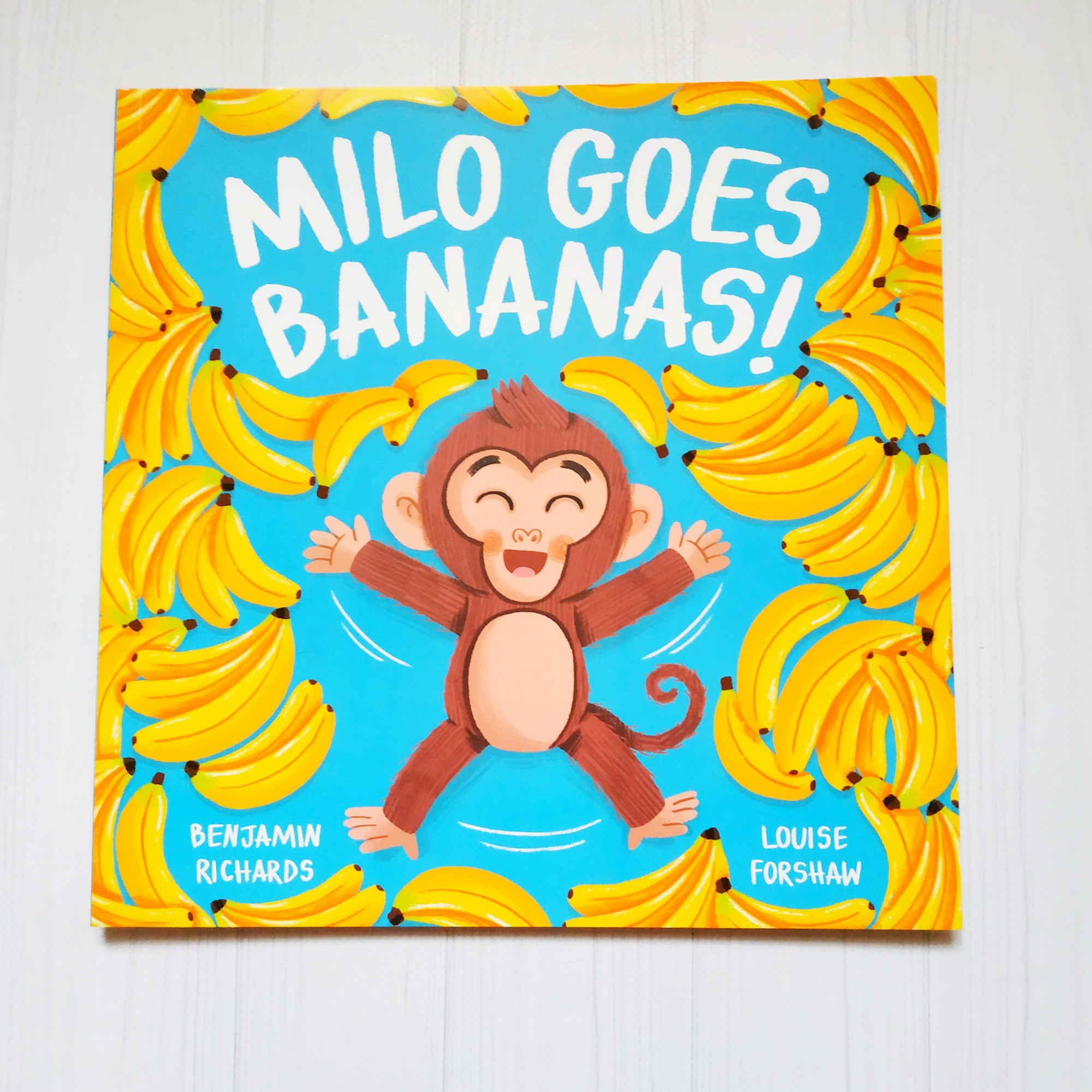 

Книга на английском Milo Goes Bananas