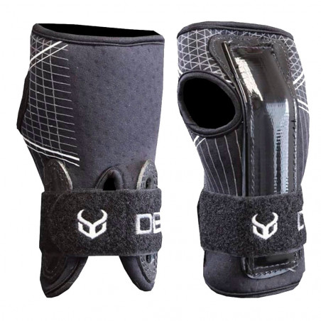 

Защита запястья Demon Wrist Guard DS6450 L