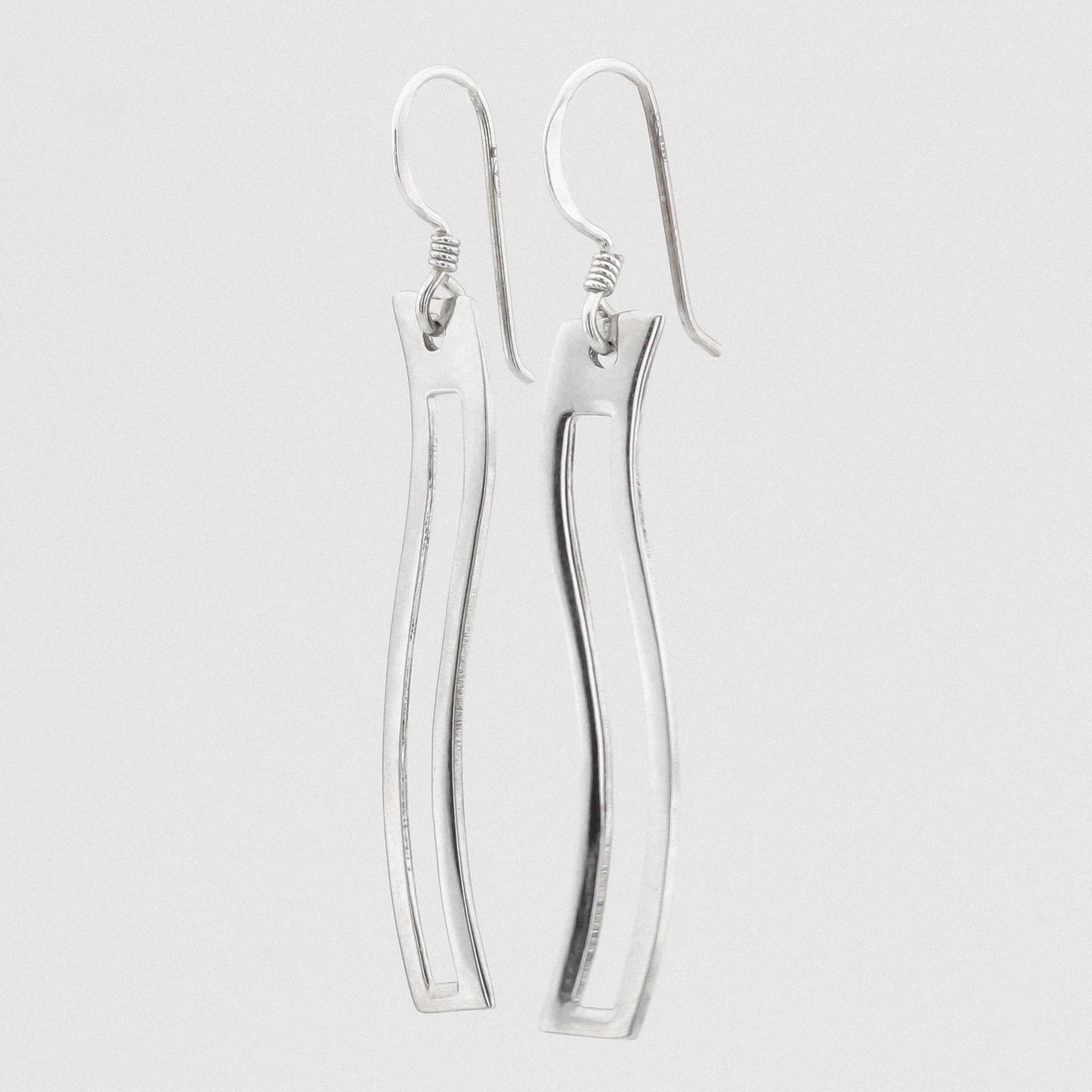 

Серебряные серьги в стиле минимализм C12568 Диамант