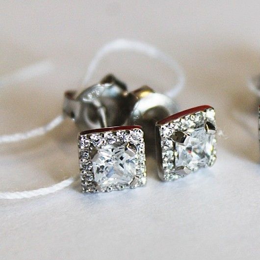 

Серебряные пусеты "Crystal Cube"