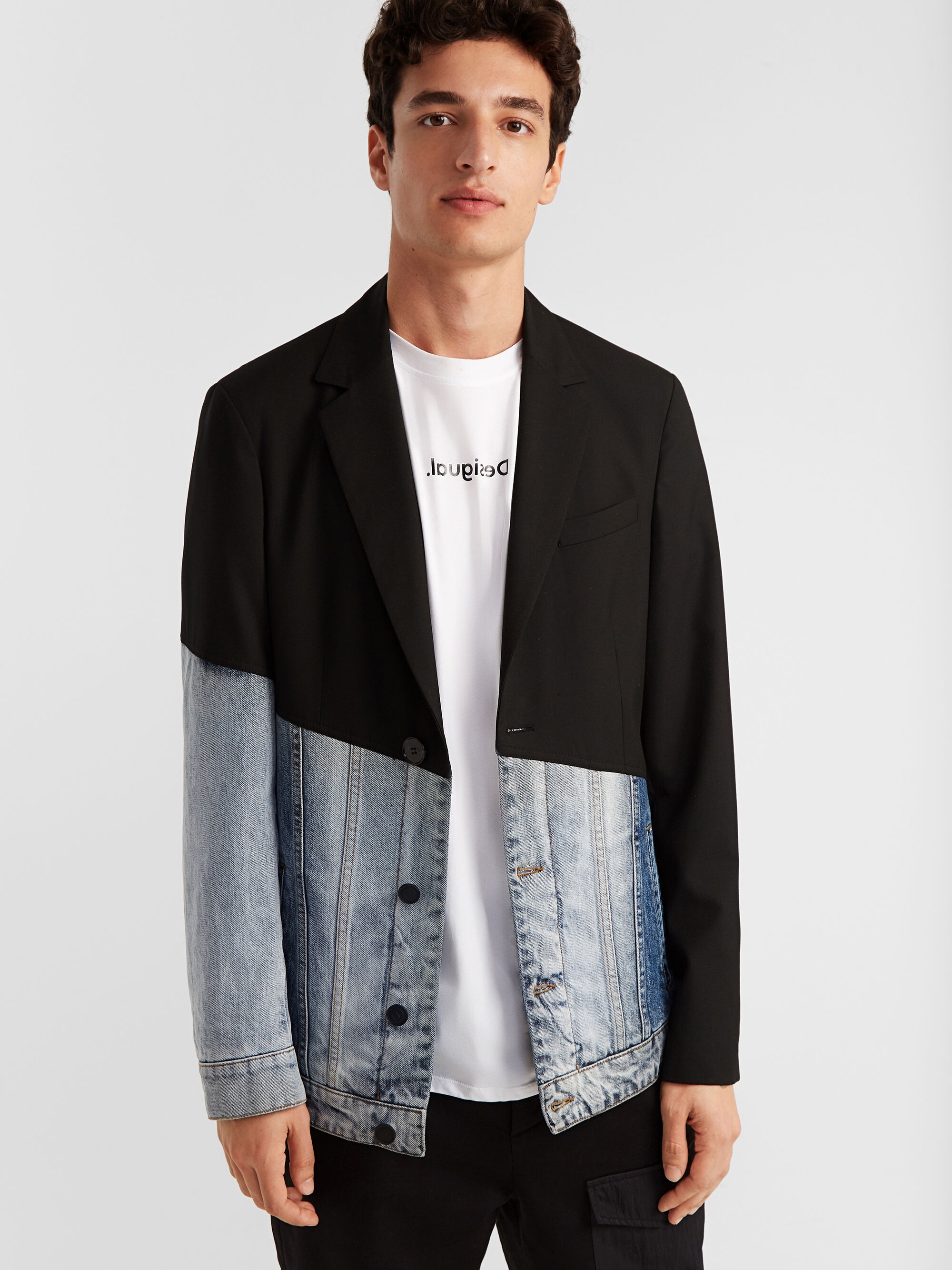 

Пиджак Desigual 20SMAW03-2000 50
