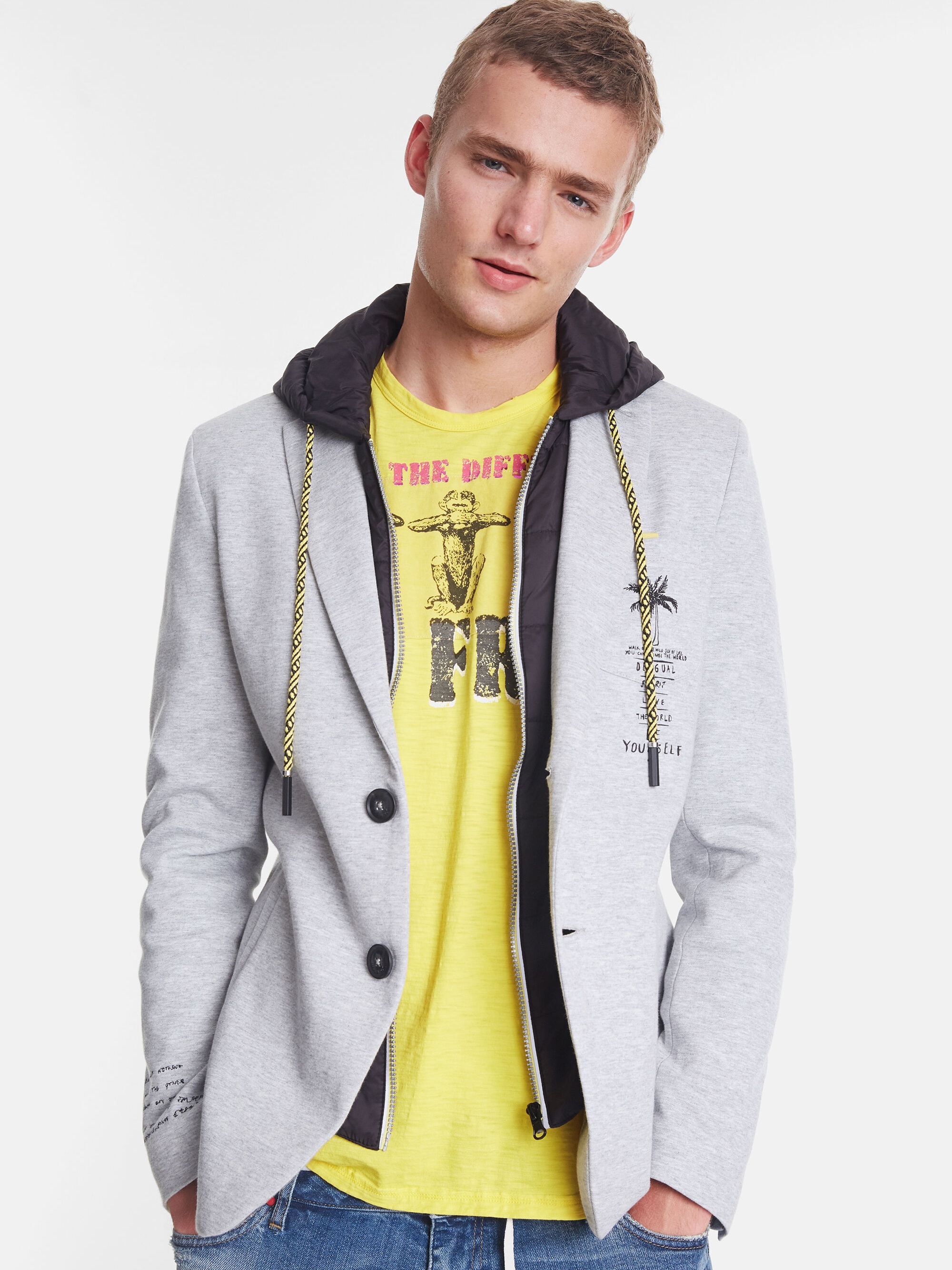 

Пиджак Desigual 20SMAW07-2042 56